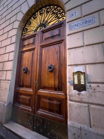 Luxury Room Anelli Center Of Roma Exterior photo