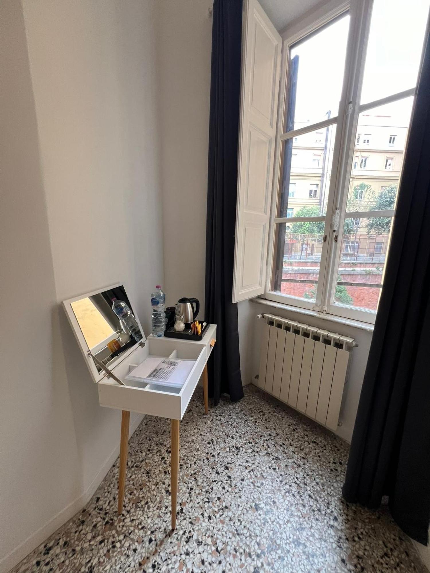 Luxury Room Anelli Center Of Roma Exterior photo